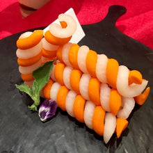 Load image into Gallery viewer, 2013 Kitchen Plastic Vegetables Spiral Cutter / Spiral Knife / Spiral Screw Slicer