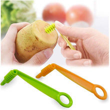 Load image into Gallery viewer, Your Brand Kitchen combo - Manual Fruit Juicer, Vegetables Spiral Cutter, Gas Lighter, Big Tea Strainer Sieve/Chai Chalni with Single sided & Double sided peeler (6 pcs)