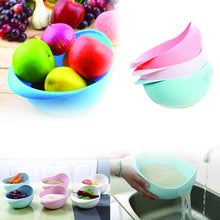 Load image into Gallery viewer, 108 Kitchen Plastic big Rice Bowl Strainer Perfect Size for Storing and Straining